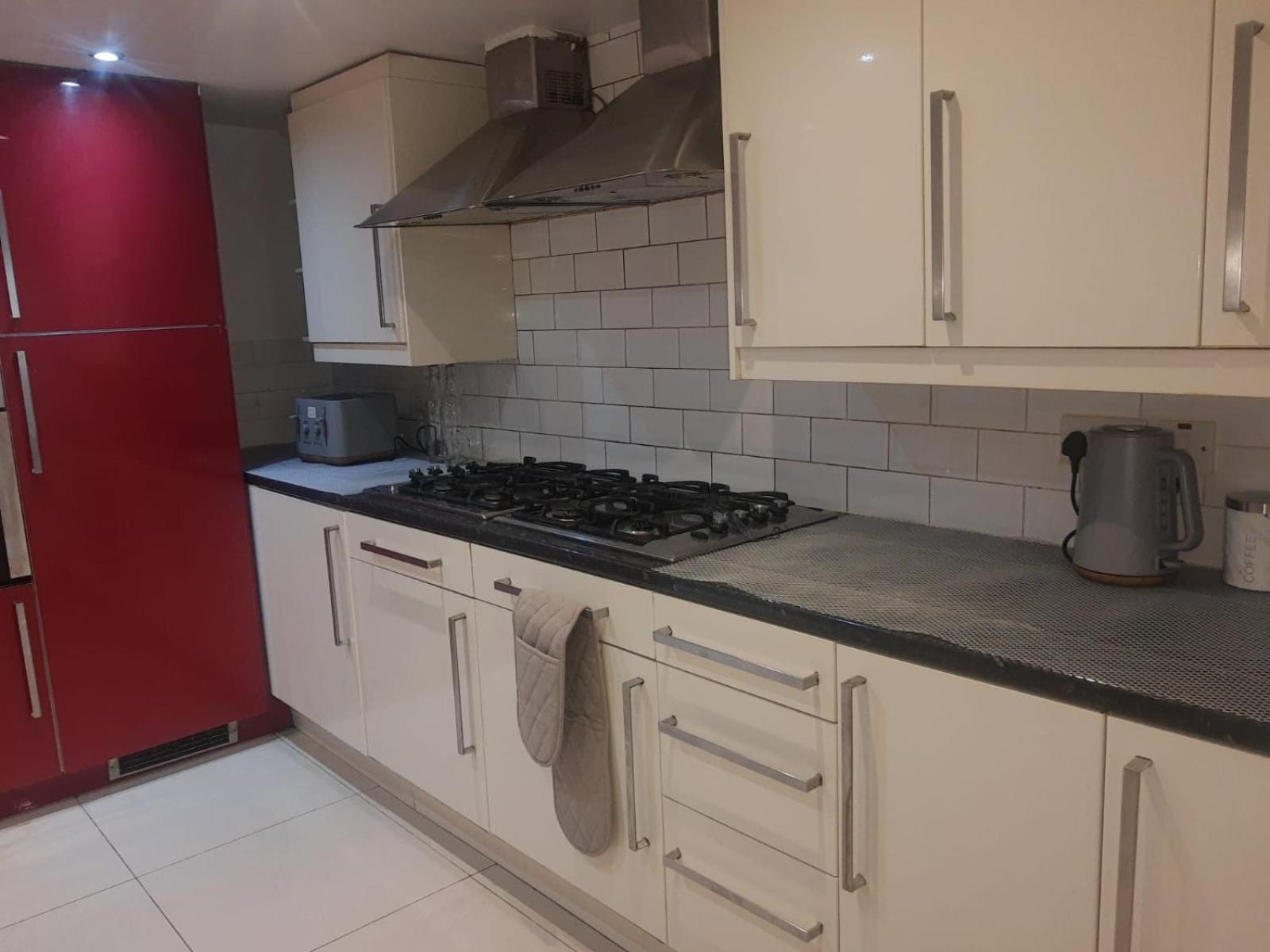 Rayan'S Lodge Stratford London Eksteriør billede